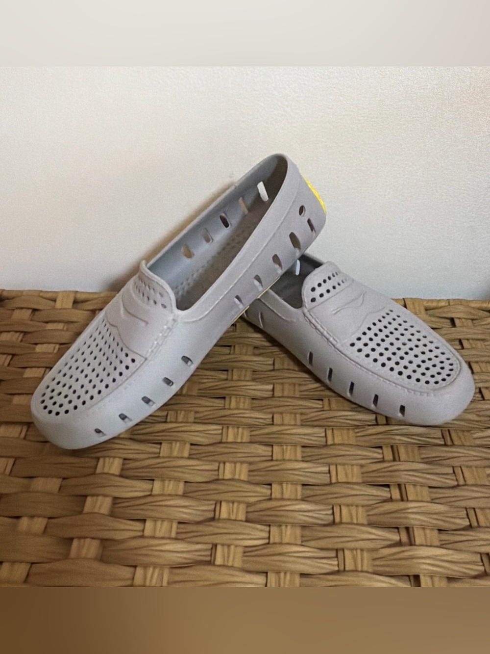 Floafers Men’s Size 9 Gray Casual Rubber Loafer Shoes Slip On Waterproof Low Top